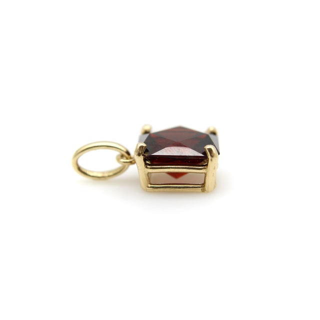 Modern 14k Gold Mounted Fancy Cut Tanzanian Garnet Pendant For Sale - Image 3 of 10