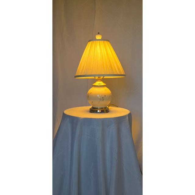 Vintage Lenox Floral Porcelain Table Lamps With Brass Accents and Pleated Shades - Pair For Sale In Boston - Image 6 of 8
