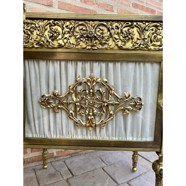 19th Century French Bronze Vitrine Nightstands with Glass Doors and Brass Drawers, Set of 2 For Sale - Image 10 of 18