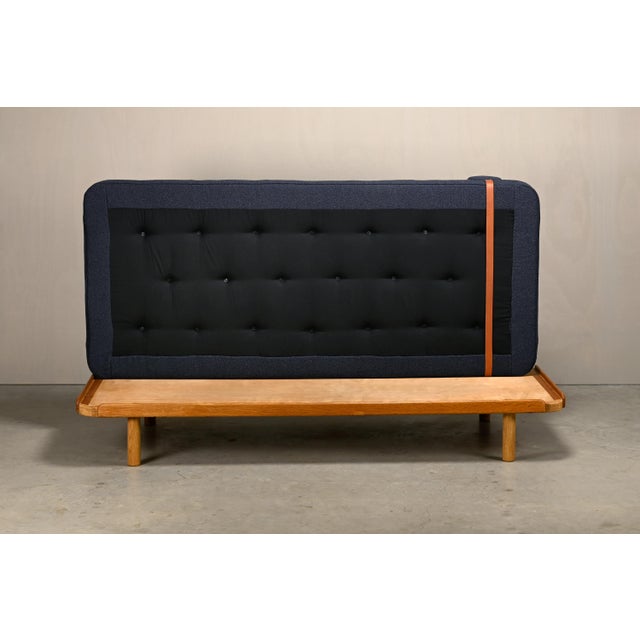 Textile Scandinavian Daybed in Oak and Dark Blue Bouclé Fabric with Leather Accents, 1960s For Sale - Image 7 of 15