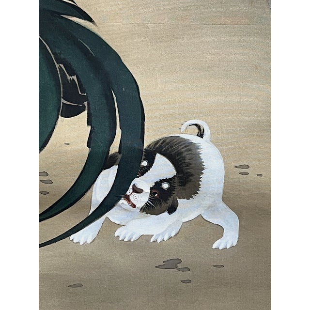 Meiji Period Japanese Scroll Painting of a Rooster With Playful Puppy (1868–1912) Signed & Boxed For Sale - Image 4 of 10