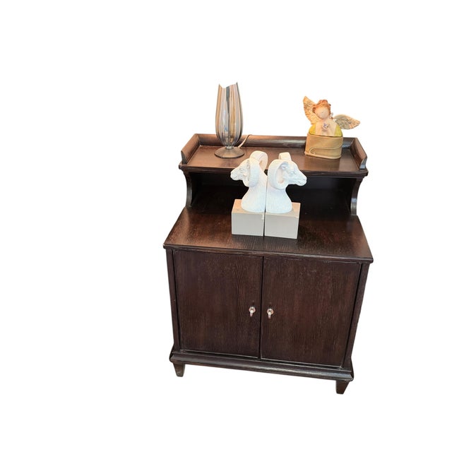 Bernhardt Large Dresser and Matching Round Mirror For Sale - Image 11 of 17