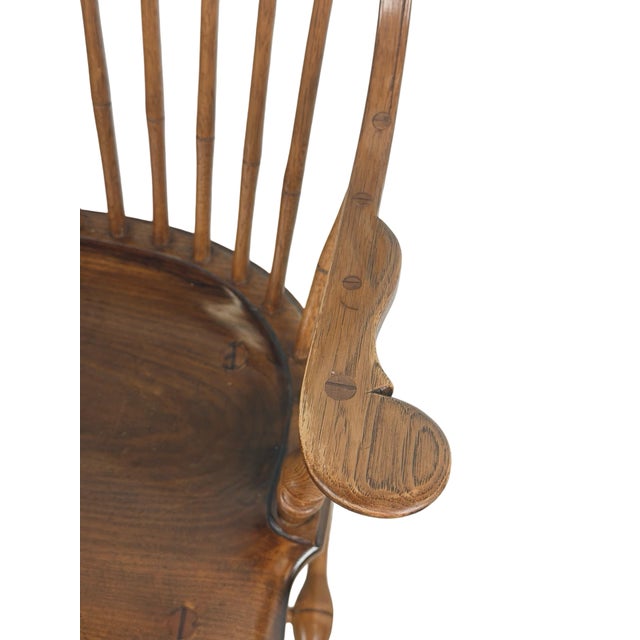 Antique Continuous-Arm Windsor Spindle-Back Wooden Armchair For Sale - Image 13 of 18