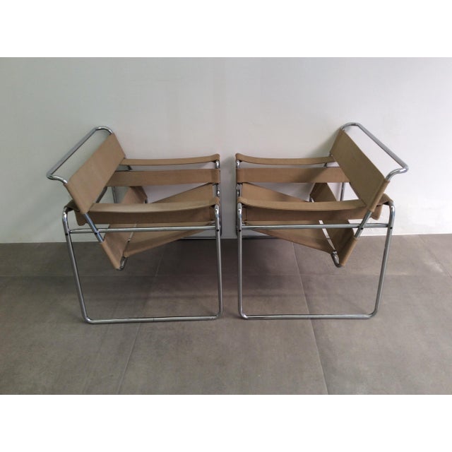 Wassily Armchairs by Marcel Breuer for Gavina, 1960s, Set of 2 For Sale - Image 6 of 17