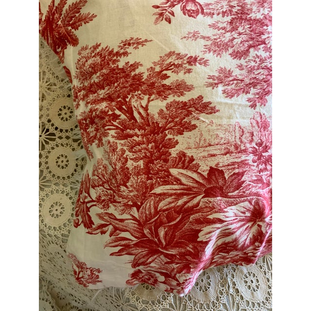 French Country Pair Pottery Barn 2006 Matine Pillowsham Red Toile Floral Classic Traditional French Country Standard Size For Sale - Image 3 of 12