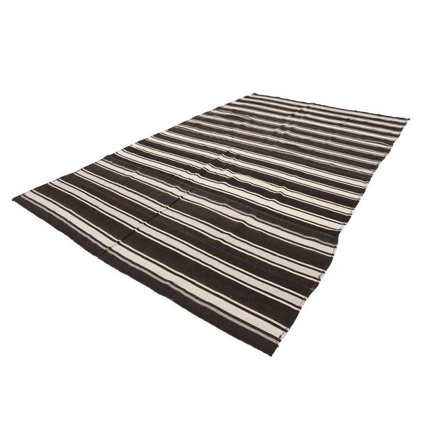 Traditional Mid 20th Century Striped Large Turkish Kilim Rug For Sale - Image 3 of 7