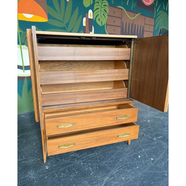 Mid Century Kent Coffey Marquee Modern Dresser Set For Sale - Image 10 of 16