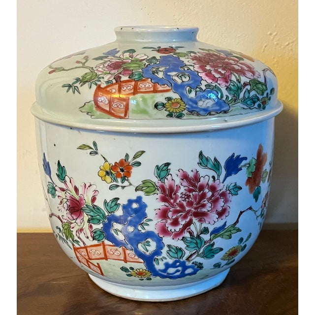 19th Century Antique 19th Century Chinese Export Porcelain Jar and Cover in Famille Rose Palette For Sale - Image 5 of 12