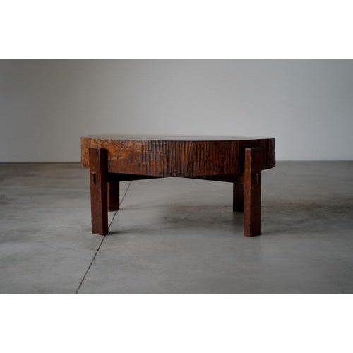 Coffee table The table is in a very good condition with minor traces of usage normal to its age.