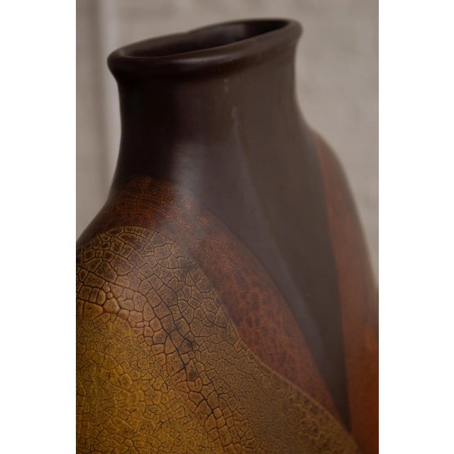Brown Royal Haeger “Earth Wrap” Flask Form Vase For Sale - Image 8 of 13