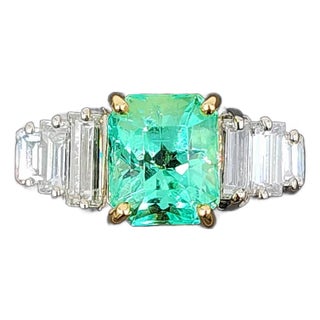 2.25 Ct Gia Certified Colombian Emerald & Diamond Ring Size 4.5 For Sale