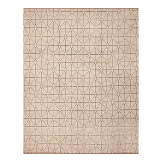 Modern Hand Knotted Cream Area Rug For Sale
