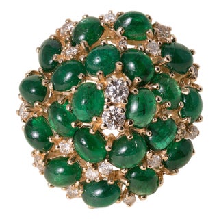 Vintage 14k Gold 7.50 Carats Emerald Cabochon Cluster Cocktail Ring, Size 7.25 For Sale