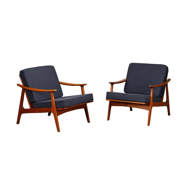 Scandinavian Modern Lounge Chairs in Teak and Dark Blue Bouclé Fabric, 1960s, Set of 2 For Sale - Image 18 of 18