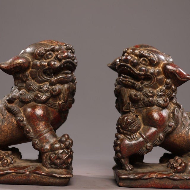 Late 20th Century Pair of Vintage Chinese Bronze Foo Dogs - Mud-Gold & Cinnabar Guardian Lions For Sale - Image 5 of 9