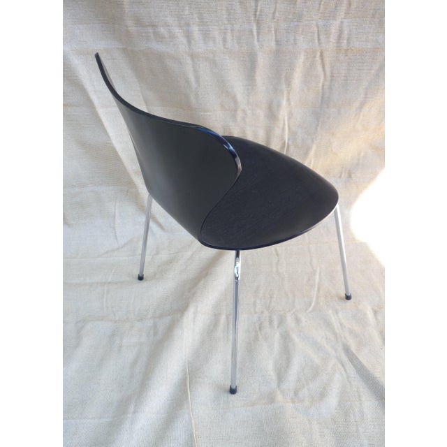 Arne Jacobsen Model 3107 chair, designed in 1955 and still in production. These examples date from 1991 and feature a...