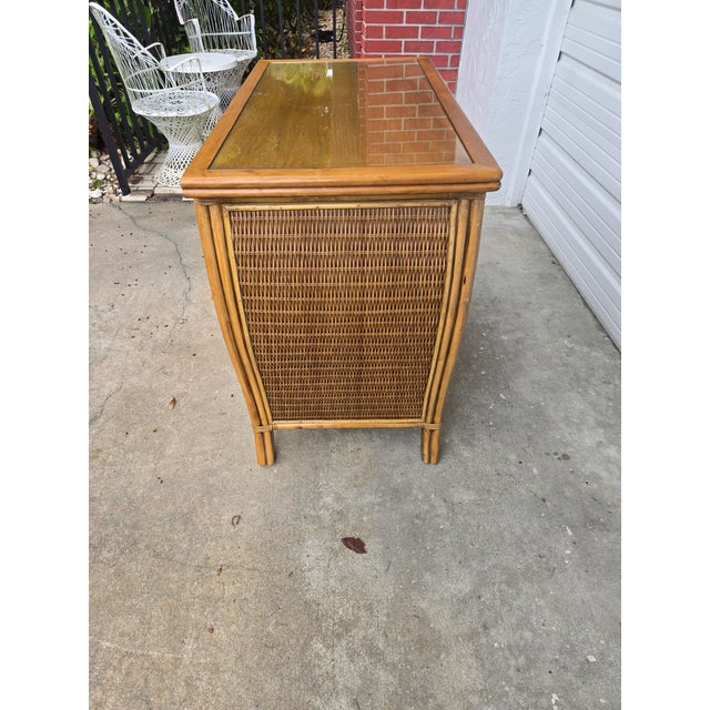 1980s Basketweave Wicker Chest For Sale - Image 5 of 11