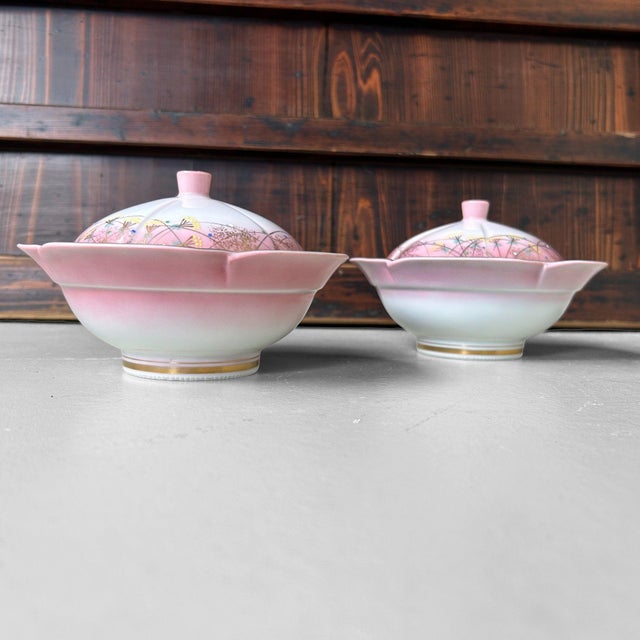 Japanese Porcelain Kaiseki Bowls with Lids, 1970s, Set of 2 For Sale - Image 6 of 15