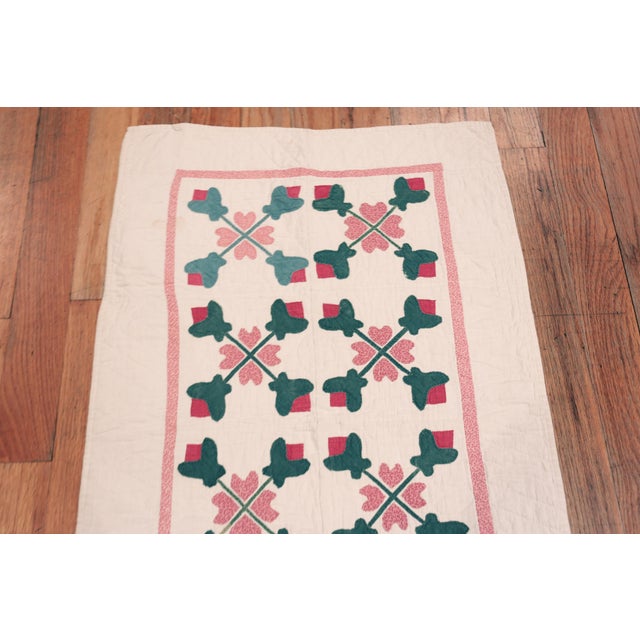 Nazmiyal Collection Antique American Quilt Textile For Sale - Image 4 of 6