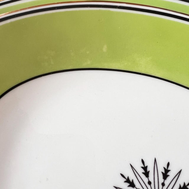 1980s Set of 3 Ceralene “Directiore” green Limoges oval serving platters // A Raynaud et Cie // Made in France // French Empire style For Sale - Image 4 of 9