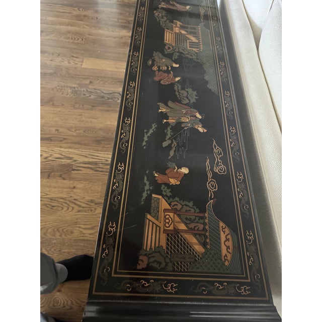 Chinoiserie 1960s Drexel Heritage Chinoiserie Black Lacquer Console Table | Hand-Painted | Glass Top For Sale - Image 3 of 7