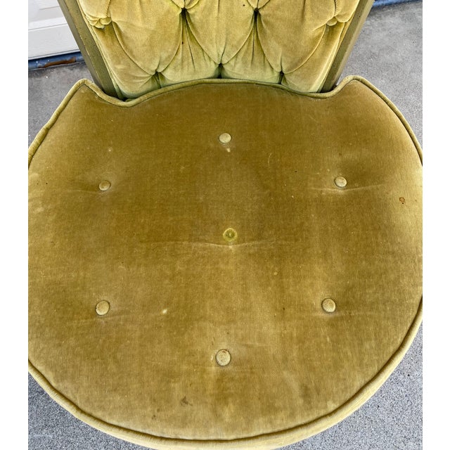 Pair of Vintage Lewittes Hollywood Regency Tufted Citrus Velvet High-Back Dining Chairs For Sale In Sacramento - Image 6 of 18