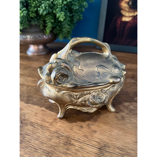 Antique Art Nouveau Brass Jewelry Casket For Sale - Image 9 of 18