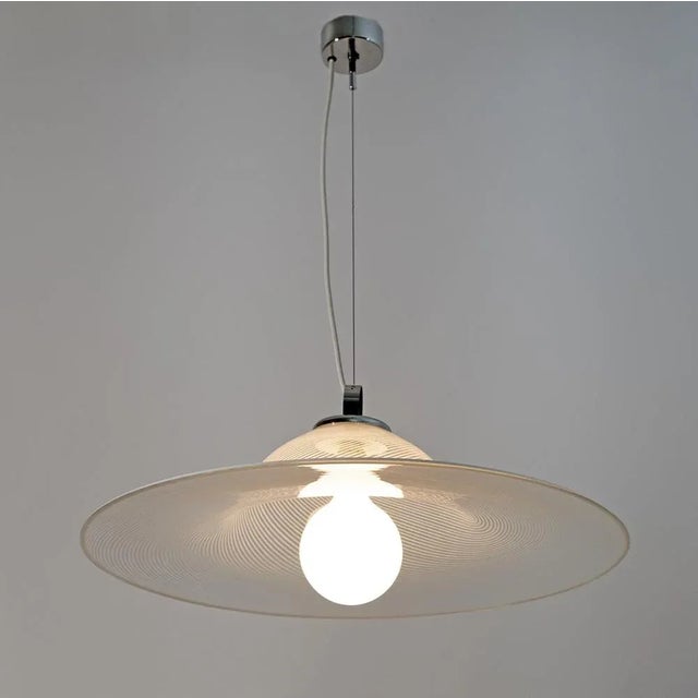 Wonderful Murano glass suspension lamp, produced by Murano masters, cumming glass processing technique, spiral shape. This...