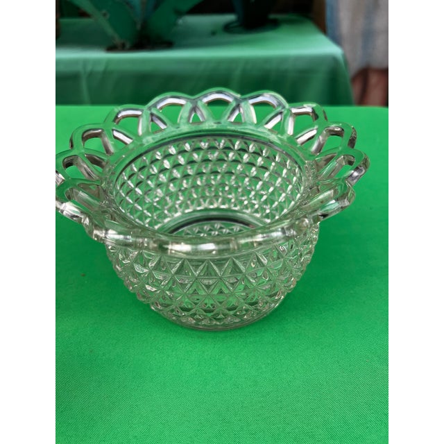 French Pair of Vintage French Lace Crystal Bowls For Sale - Image 3 of 9