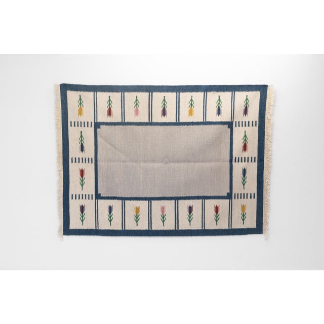 Textile Mid-Century Modern Floral Kilim Rug, 1960s For Sale - Image 7 of 7