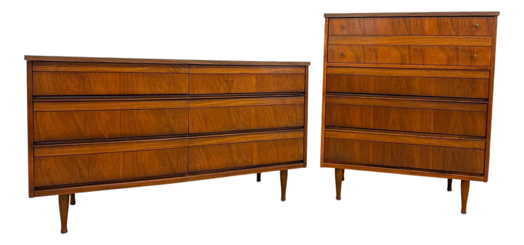 1950s Vintage Mid-Century Modern Walnut Dresser Set - 6 Drawer