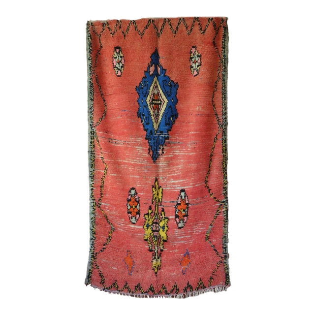 Moroccan Vintage Rug - 4'9" X 8'10" Ft For Sale