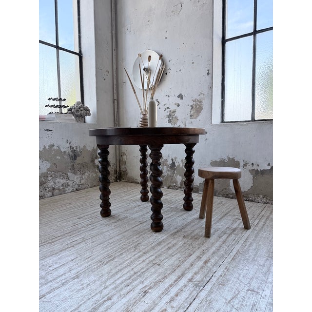 Round Walnut Table with Turned Legs, 1900s For Sale - Image 5 of 18