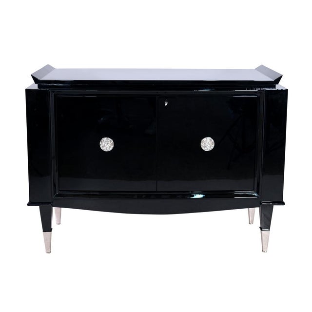Art Deco Sideboard in Black High-Gloss Lacquer with Chrome Sabots and Chrome Fittings, 1940s For Sale - Image 6 of 9