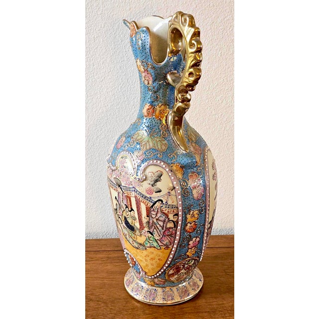 Paint Vintage Satsuma Vase Pitcher With Gold Handle – 20th Century Chinoiserie, Hand-Painted For Sale - Image 7 of 17