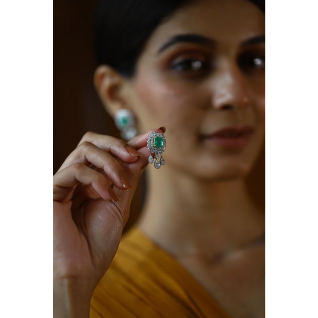 Green Natural Emerald & Diamond Stud Earrings in 18k Gold, 4.35ct For Sale - Image 8 of 8