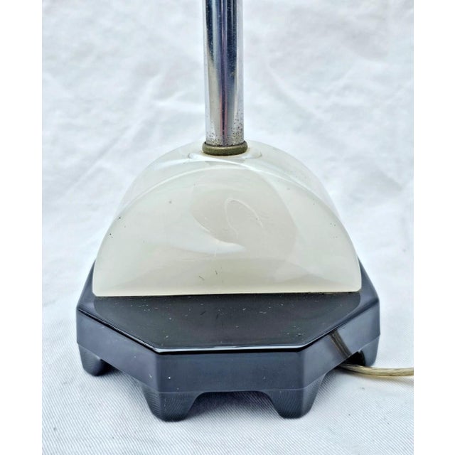 Vintage 1930s Art Deco Black & White Slag Glass Lamp — Globe Specialty Co. For Sale - Image 11 of 12