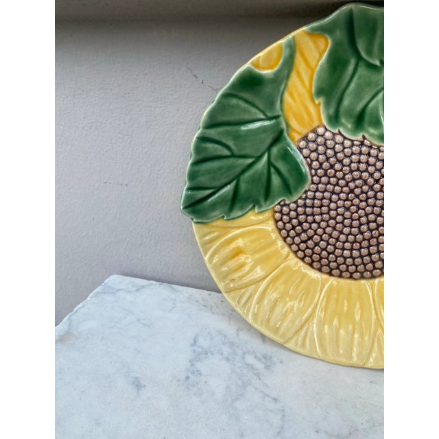 Mid-Century Modern Mid-Century Majolica Sunflower Plate For Sale - Image 3 of 4