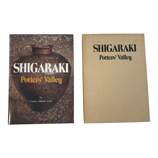 Shigaraki the Potters' Valley 1st Edition 1979 Japan Hardcover Book by Louise Allison Cort For Sale
