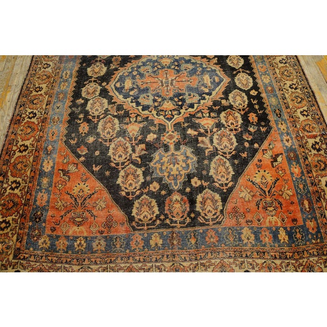 1900s S. Black Salmon Medallion Tribal Antique Persian Ghashgaie Rug 5'2" X 7'4" Knotted Pile Wool Carpet For Sale In New York - Image 6 of 11