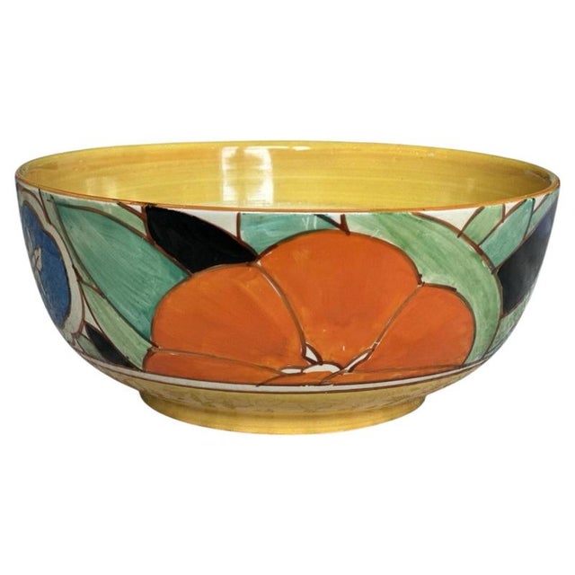 Art Deco Gardenia Fantasque Hand-Painted Ceramic Bowl from Clarice Cliff, 1930s For Sale - Image 4 of 6
