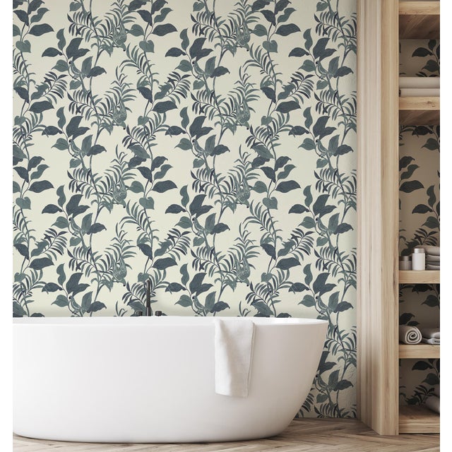 Non-woven fiber-based material with a smooth satin finish. We use the latest digital technology providing the highest...