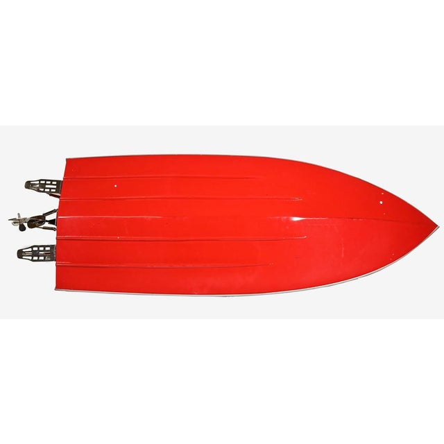 Vintage Ferrari Freccia Rossa Speed Motorboat Model in Mahogany For Sale - Image 6 of 8