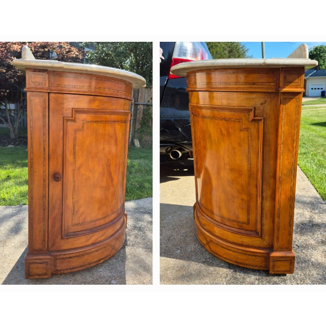 C. 1880 English Marble Top Satinwood Inlaid Corner Bowfront Washstand Cabinet For Sale In Washington DC - Image 6 of 10