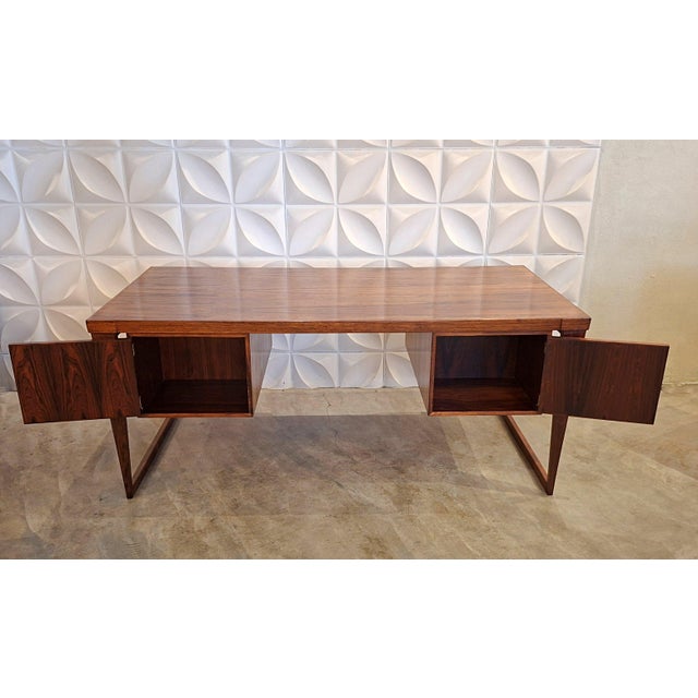 Model 70 Desk in Amazon Rosewood by Kai Kristiansen for Feldballes Møbelfabrik, 1950s For Sale - Image 9 of 14