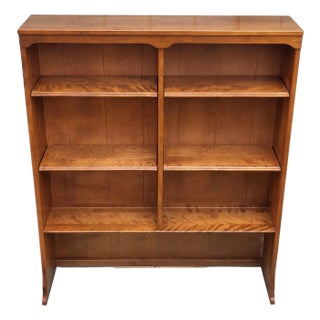 1976 Ethan Allen Baumritter Heritage Nutmeg 3-Shelf Hutch or Bookcase For Sale