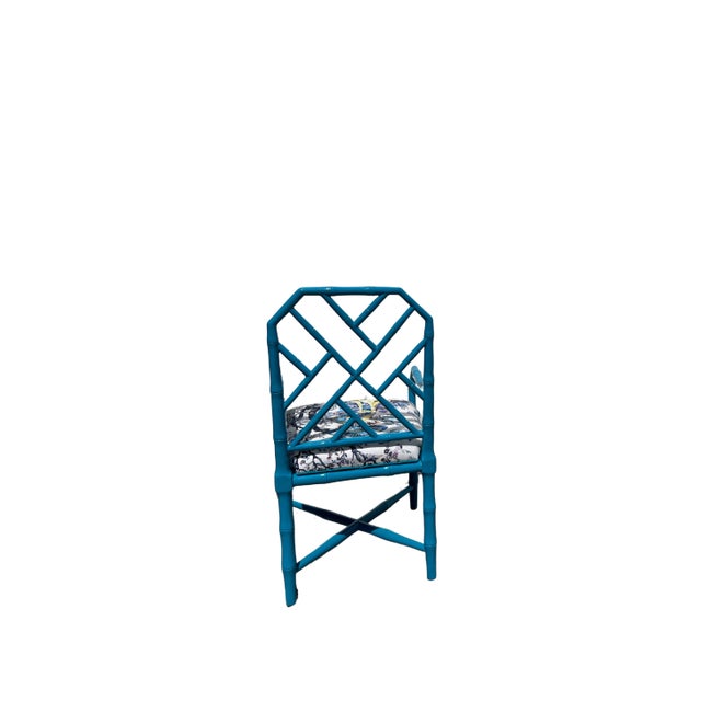 Japanese High-Gloss Peacock Blue Faux Bamboo Chair — Coordinated With Matching Side Table For Sale - Image 3 of 4