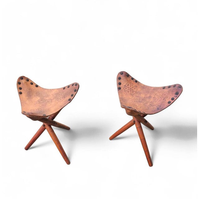 2 x Matching Vintage Tooled Leather Tripod Chair / Camp Chair Height 60Depth 40Width 40 cm