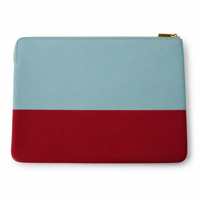 Celine Celine Phoebe Philo Bi-Color Solo Clutch Bag in Red & Light Blue Leather For Sale - Image 4 of 6