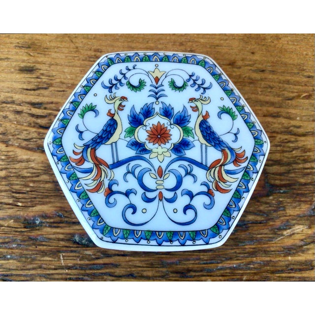 Vintage Hexgonal Blue and White Lidded Box and Matching Catch-All Dish by Takahashi San Francisco, Fantasy Collection- 2 Pieces For Sale - Image 11 of 12